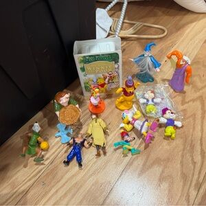 Disney Classic Characters Figurine Collection - Multicolor